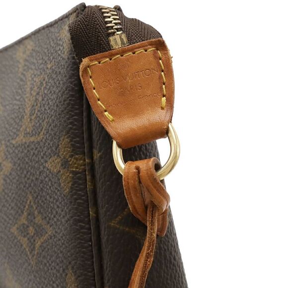 Louis Vuitton Monogram Pochette Accessoires - Picture 6 of 7